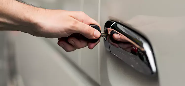 Why Choose Our Auto Locksmith Team in Lebanon, OH?